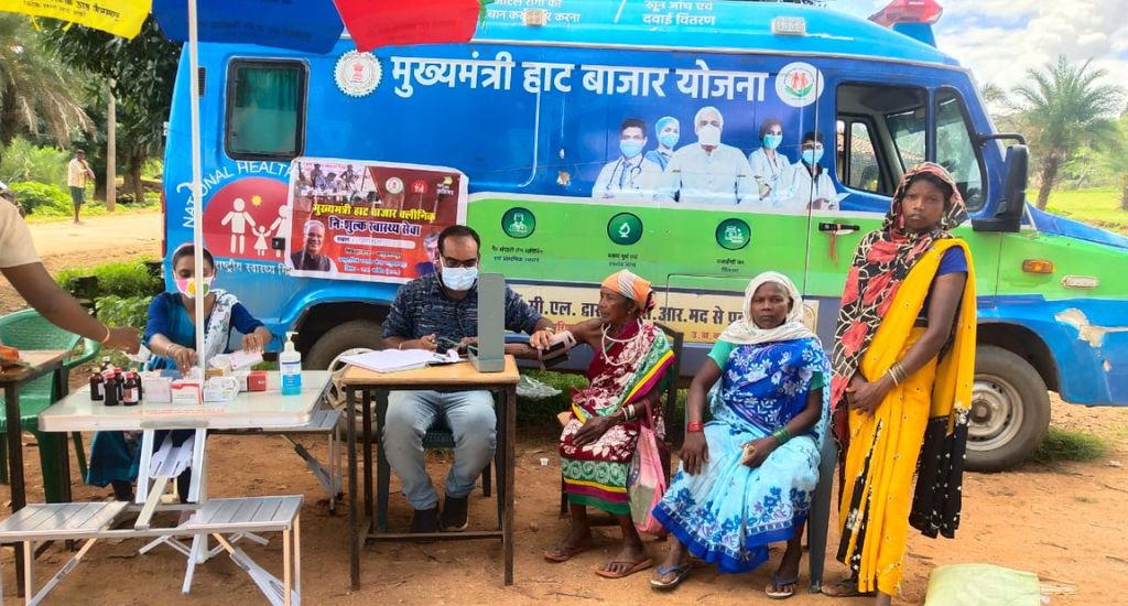 weekly-markets-bring-healthcare-closer-to-chhattisgarh-tribals